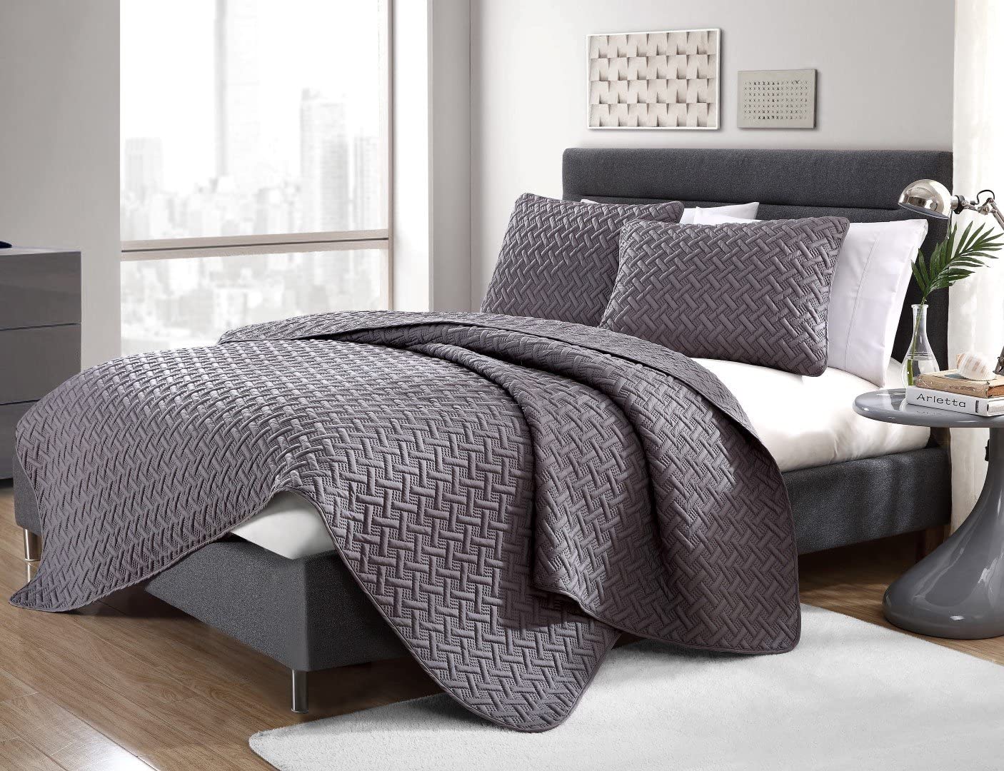 VCNY Home Nina Bedding Collection Luxury Premium Ultra Soft Quilt Coverlet, Comfortable 3 Piece Set, Modern Geometric Design For Home Hotel Decor, King, Grey