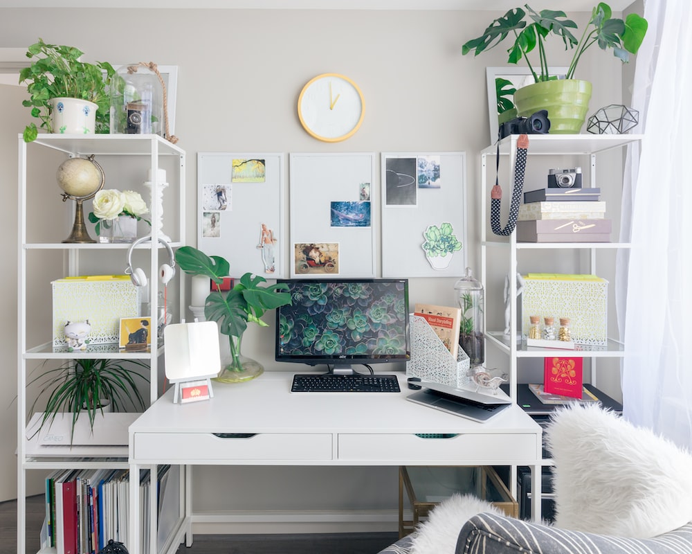 How do you set up a work desk for productivity?