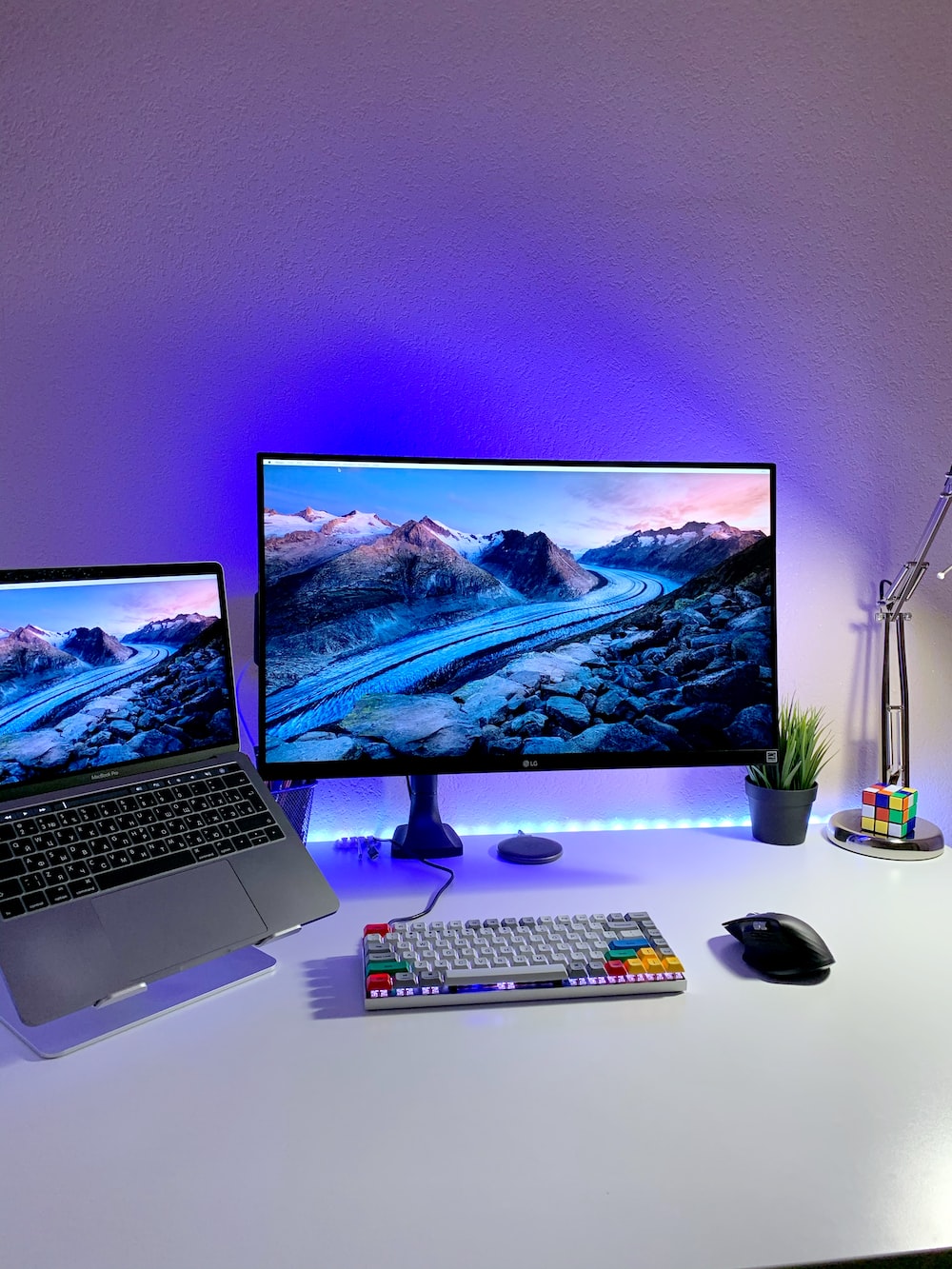 Should you have a light behind your monitor?