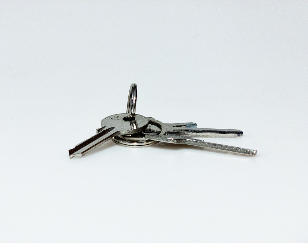What are jiggler keys used for?
