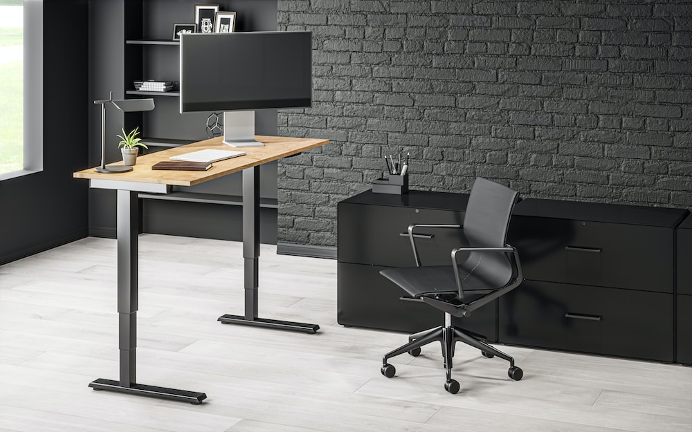 What height should a desk be?